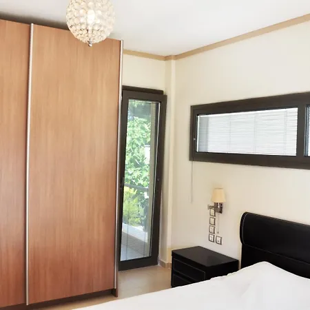 וילה Charming With Seaview In A Gated Complex קריופיגי