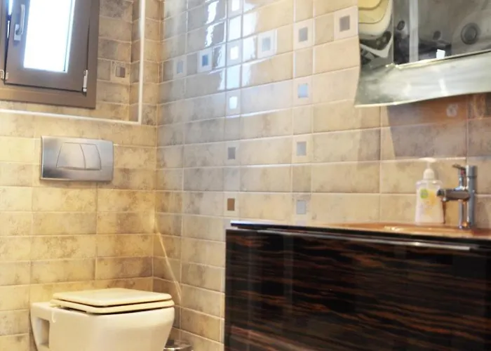 Charming With Seaview In A Gated Complex Villa